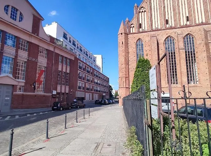 River House - Z Ogródkiem *